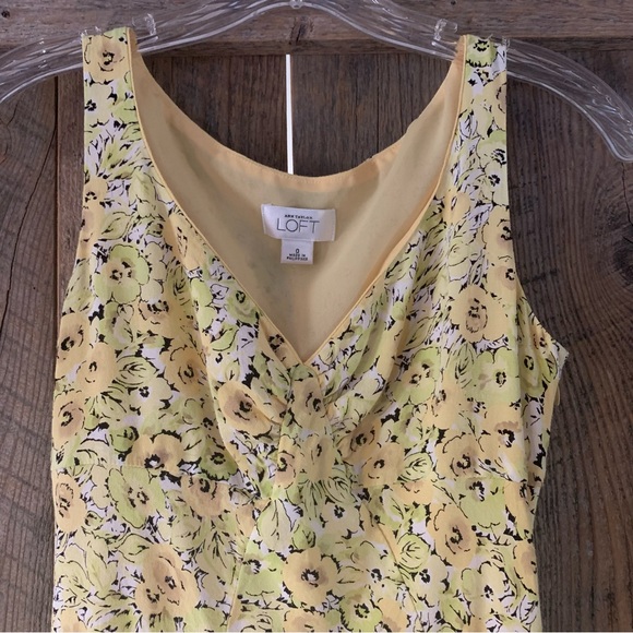 Women’s 0 ANN TAYLOR LOFT Yellow Floral Sleeveless V-Neck Lined Spring Dress EXC - Picture 2 of 13